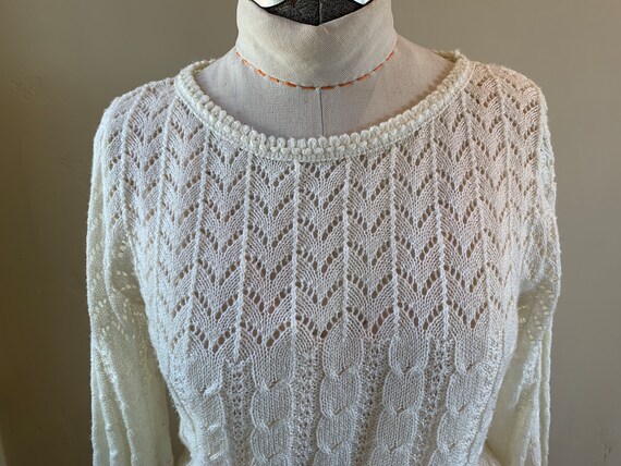 Ivory Delicate Soft  Knit Pullover Sweater Lightw… - image 4