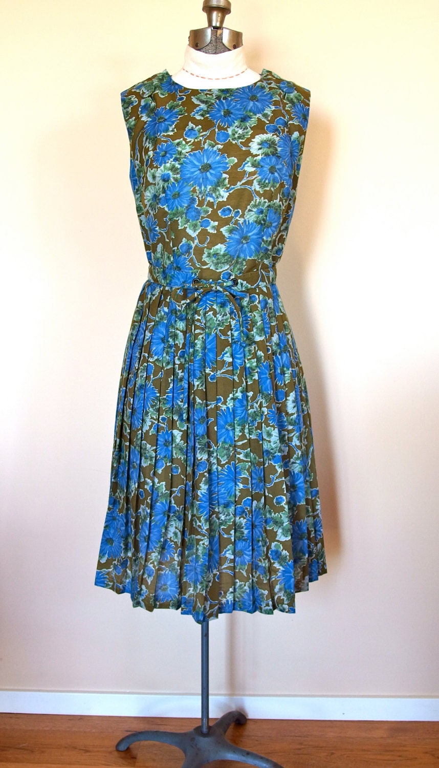 1950s Shirtwaist Dress Pleated Skirt Blue Green Floral Print | Etsy