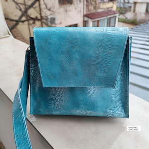 Elegant Leather Shoulder Bag Small Turquoise Bag for Women Genuine Leather Purse, Stylish Everyday Crossbody Bag Perfect Gift for Her Artsy