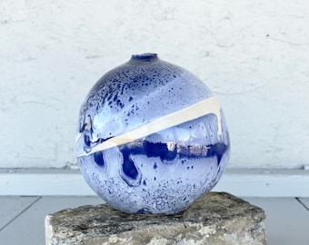 Blue Orb Vase, Round Blue Vase