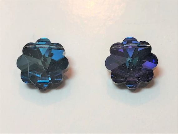 Vintage SWAROVSKI® Austrian Crystal Beads. Style #5104. Two colors available - Bermuda Blue and Heliotrope.  Sold in packages of 4 pcs.