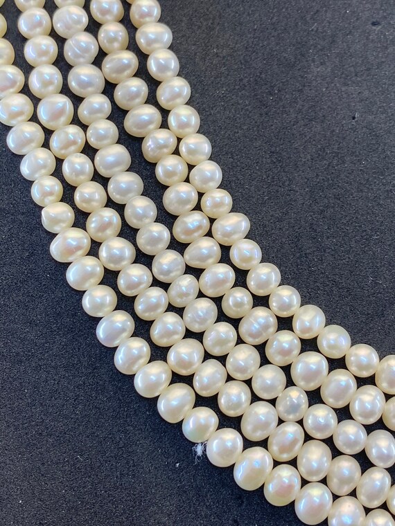 4-5mm Round Freshwater Pearls, White (16 Strand)