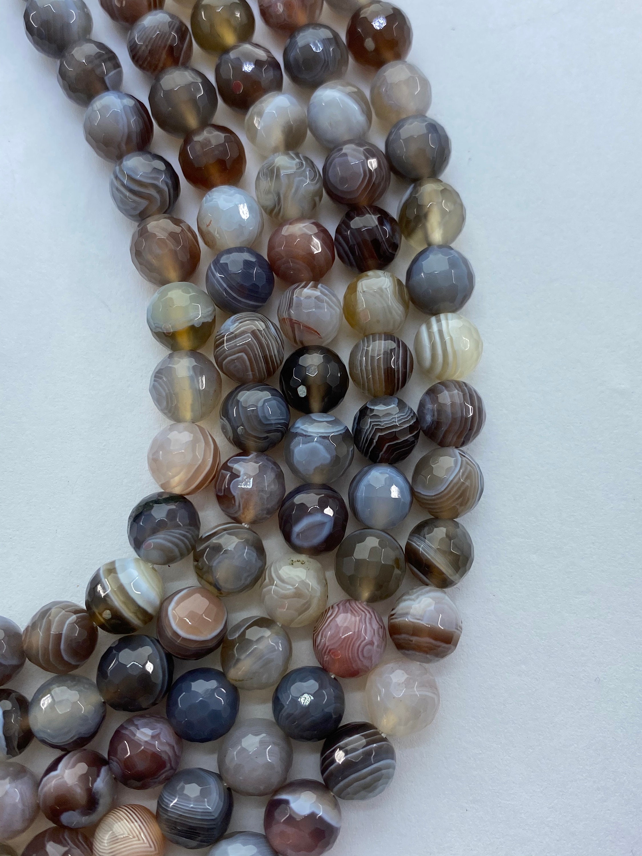 8mm Faceted Botswana Agate. 15 strand of round faceted beads | Etsy