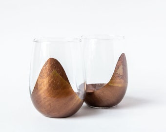 2 GLASS DISCOUNT Mix and match 2 Stemless Tipsy Wine glasses, (Leaf).  You choose which two glasses!