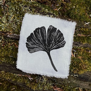 Toppa con foglia di ginkgo / Toppa cucita a mano con timbro / Design con timo e spazio
