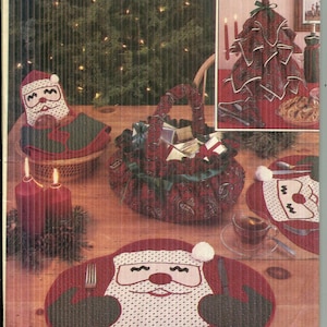 Tovagliette natalizie decorate, scaldapanini, cestino morbido scolpito, portatovaglioli, copribottiglia, decorazioni natalizie, kit di cucito Simplicity Craft 7024 1985 (non tagliato).