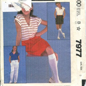 Mönster Barnflicktröja Topp, Kjol, Byxor, Dragsko i midjan SKÄRM - McCalls 7977 - Make it Tonight-serien - Daterad 1982 - Storlek 8