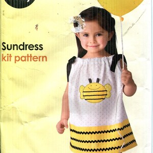 Pattern Toddler Girls Childrens Dress Kit -UNCUT Simplicity Dated 2010-Sizes 1/2 - 4