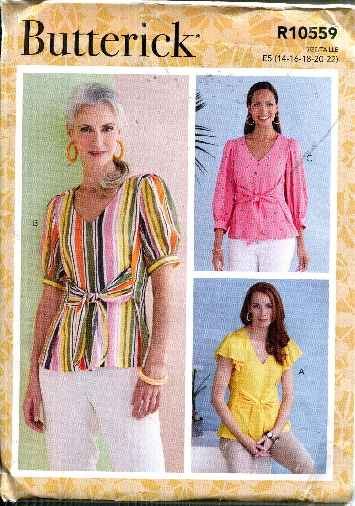 Pattern Misses' Semi Fitted Tops / Blouses, V Neckline