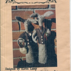 Mr. & Mrs. Fuzzy O'Hare 13" Carrot Peddlers Craft Pattern (UNCUT)