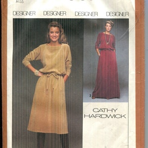 Pattern Misses&#39; Long Sleeve Pullover 2 Piece Dress, Stretch Knit CUT-Simplicity 8652-Dated 1978 Designer Series-Size 10 Bust 32 1/2 Waist 25