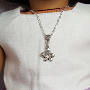 18" Girl Doll Loopy Flower Necklace, -American Doll  One Size Metal Necklace, Alligator Clasp