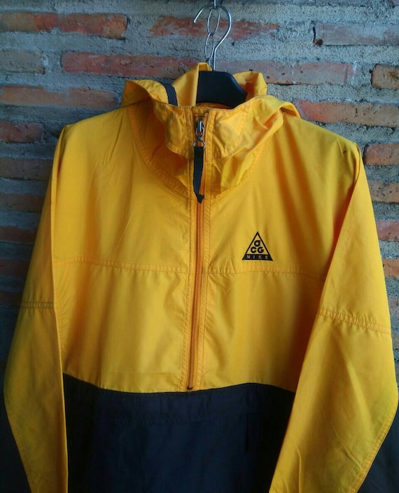 NIKE ACG Anorak Colorblock Half Zip Windbraker Jacket. Mens Medium