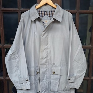 Coat Light Jacket Aquascutum England Size Large Unisex