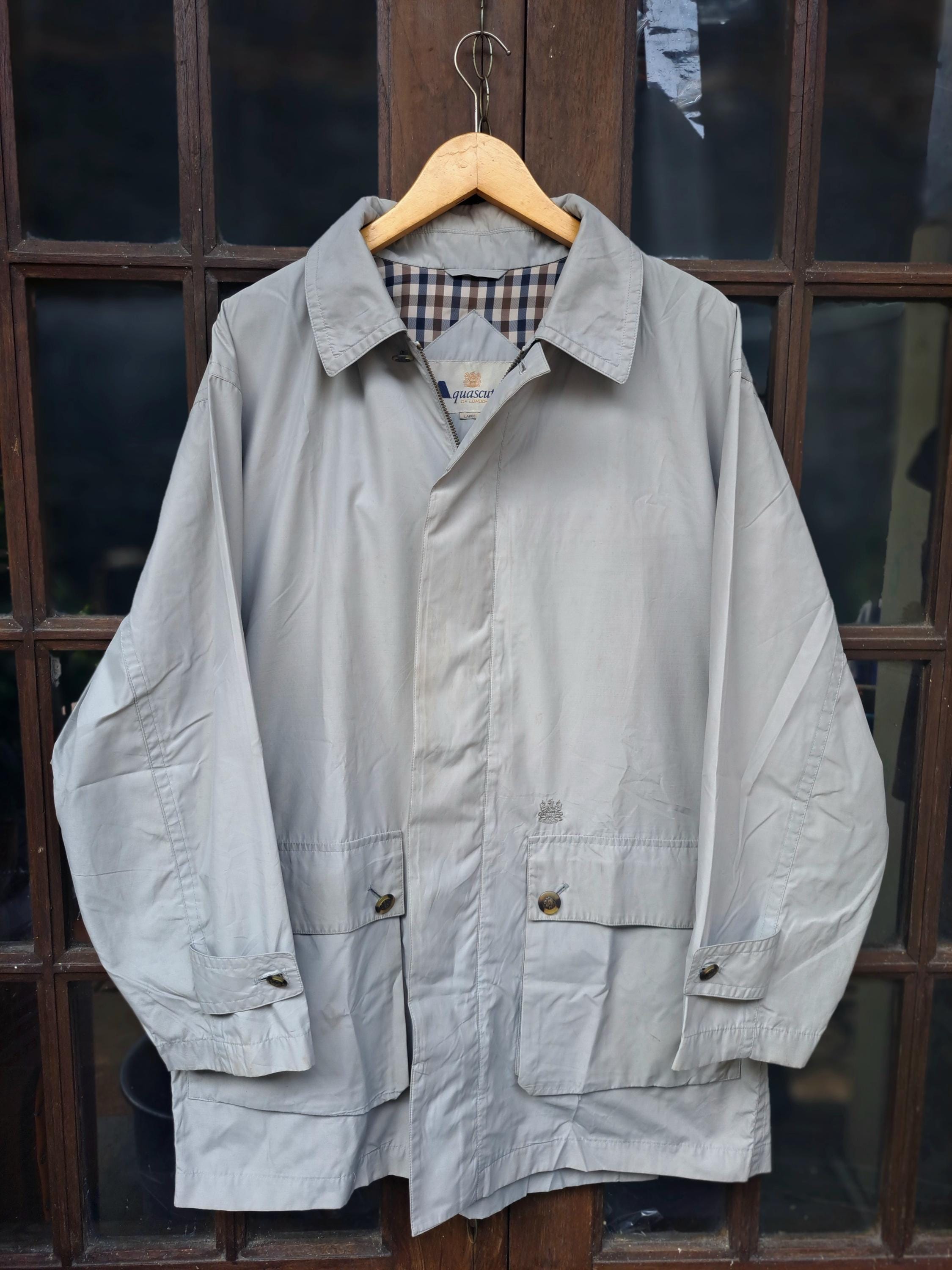 Burberry Balmacaan - Etsy Burberry Balmacaan - Etsy
