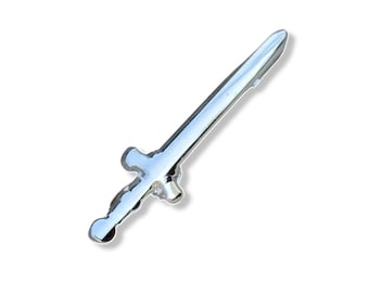 Silber Schwert Anstecknadel 2,5 cm kleine Tattoo Blitz DaggerHut Pin Burg Mittelalter Silhouette Punk Goth Unikat Art