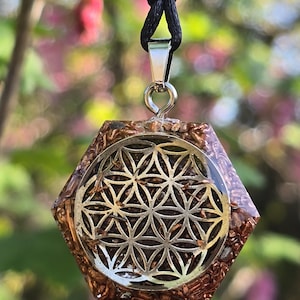 Flower of.Life Orgonite Pendant