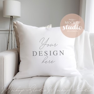 Blank Pillow PSD Digital Mockup, Pillow Mockup Country Chic, Elegant Throw Pillow Clear Mock-up, Farmhouse Pillow Mockup