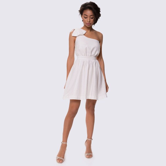 Mini vestido blanco Vestido blanco con falda de vuelo Vestido blanco de verano Vestido blanco con un hombro Etsy Mexico