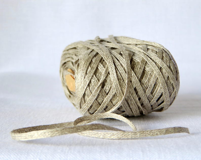Habu Textiles Knitted Linen Tape for knitting, weaving, crochet. Habu yarn N-98 Natural Grey