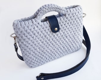 Crochet bag pattern / small tote bag