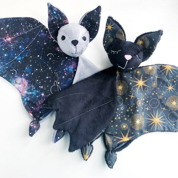 personalised bat lovey, cuddle security blanket, galaxy bat plush, custom unisex baby shower gift, Doudou for toddler, 1 Year Gift Toy