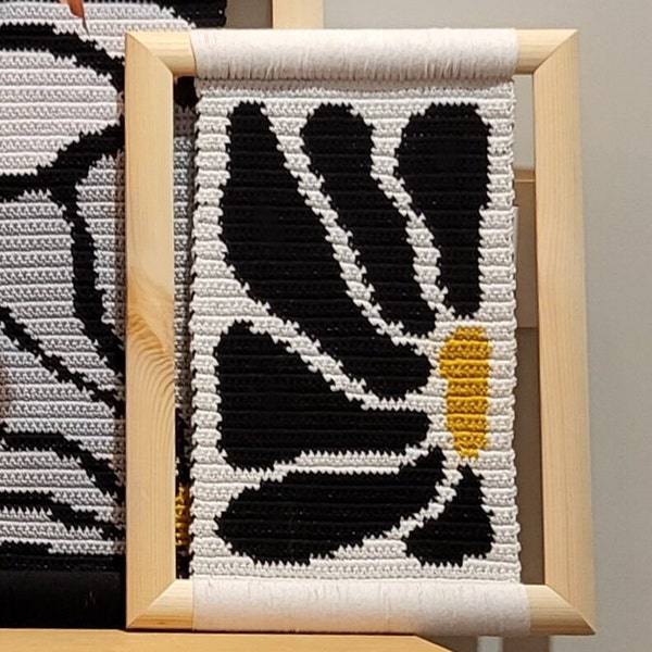 Crochet Pattern. The Daisy Wall Hanging. Crochet Wall Hanging Pattern. Instant Download PDF, Tapestry crochet pattern