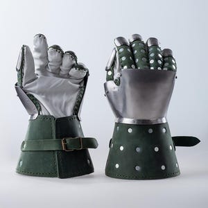 Brigandine armor gauntlets, Hand protection armor, Medieval Reenactment gloves, Steel plate hand gloves by Steel Mastery
