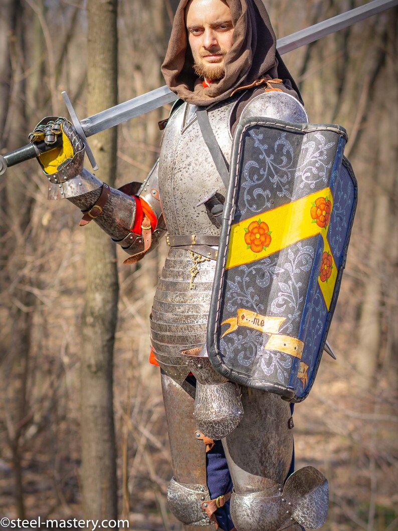 Viking Battle shield for LARP events Medieval Pavise Shield Pavise Shield for historical reenactments