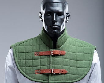 Pèlerine rembourrée pour armure rembourrée, armure Gambeson, protection du cou rembourrée conçue par Steel Mastery