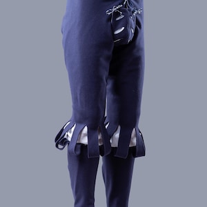 Tight renaissance wool chausses pants, Renaissance outfits men,