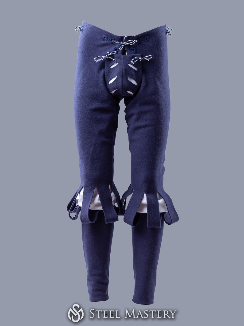 Tight renaissance wool chausses pants, Renaissance outfits men,