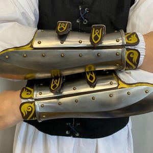 Metal Medieval Bracers: LARP Arm Guards, SCA Armor