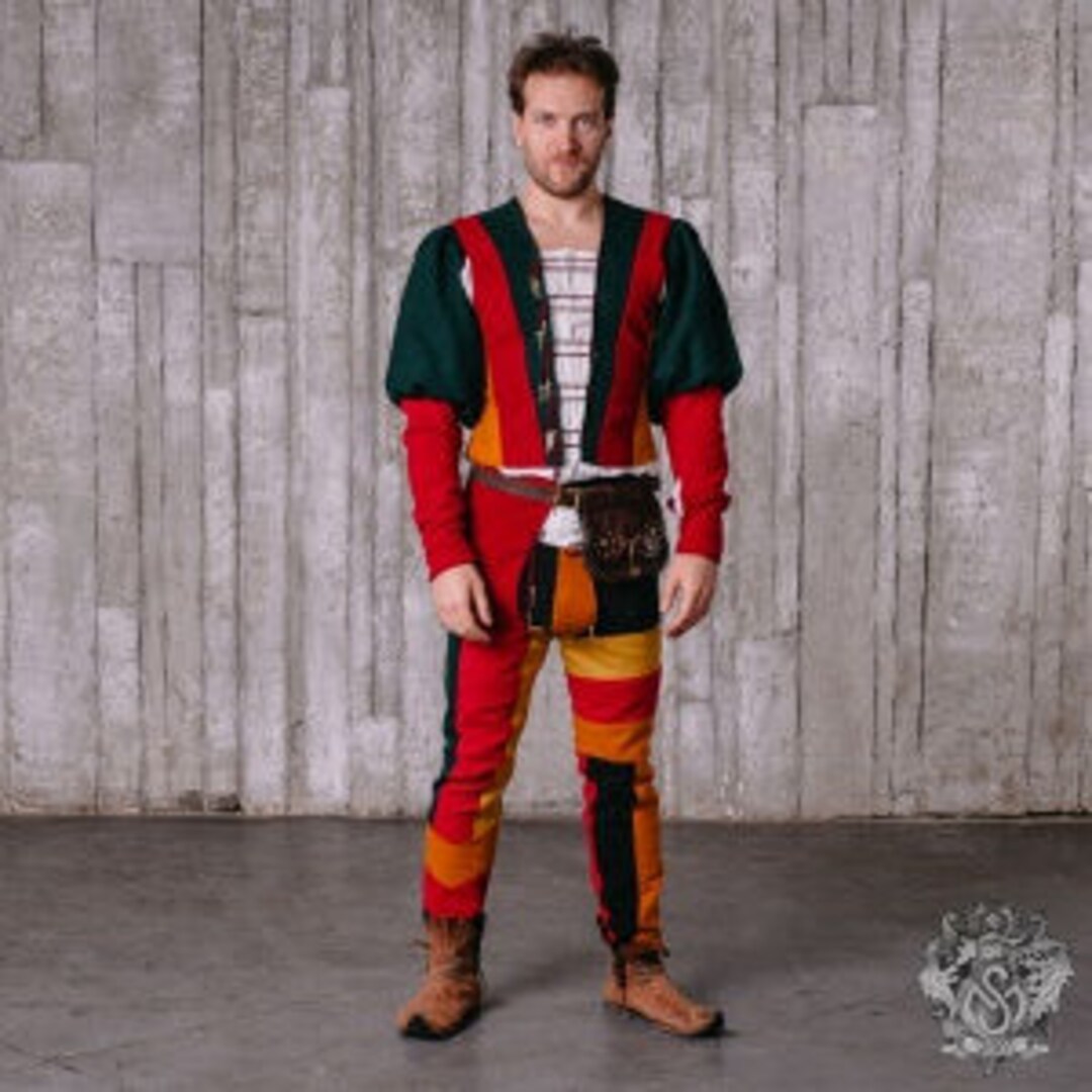 Italian Renaissance Mens Costume of the XV Century, Medieval Clothes