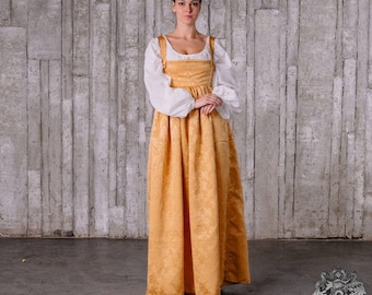 Renaissance dress for medieval events, Reenactment of Italian dress, Medieval clothes - made by Steel Mastery