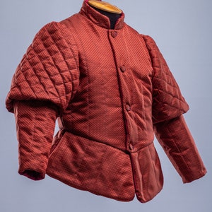 LARP medieval coat, 18th Century quilted jacket, Jacquard Renaissance doublet,  Mens renaissance doublet, Mens clothing, Medieval clothing