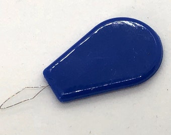 Easy Grip Plastic/Bow Wire Needle Threader / Stitch Insertion Tool -Blue - for Sewing Machines and Hand Sewing