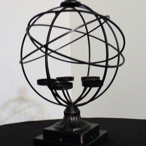 Vintage Metal Globe World Candleholder, Tealight, Votive Holder in a Aged Bronze Metal.