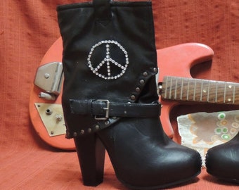 black leather boots 2 inch heel