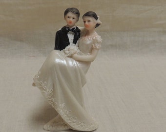 Wedding Cake Topper, Groom Carrying Bride, Wedding Accessory Decoration,Vintage.