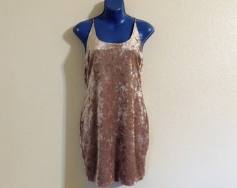 Shimmering Crushed Velvet Mini Tank dress in Mauve, Size Large.