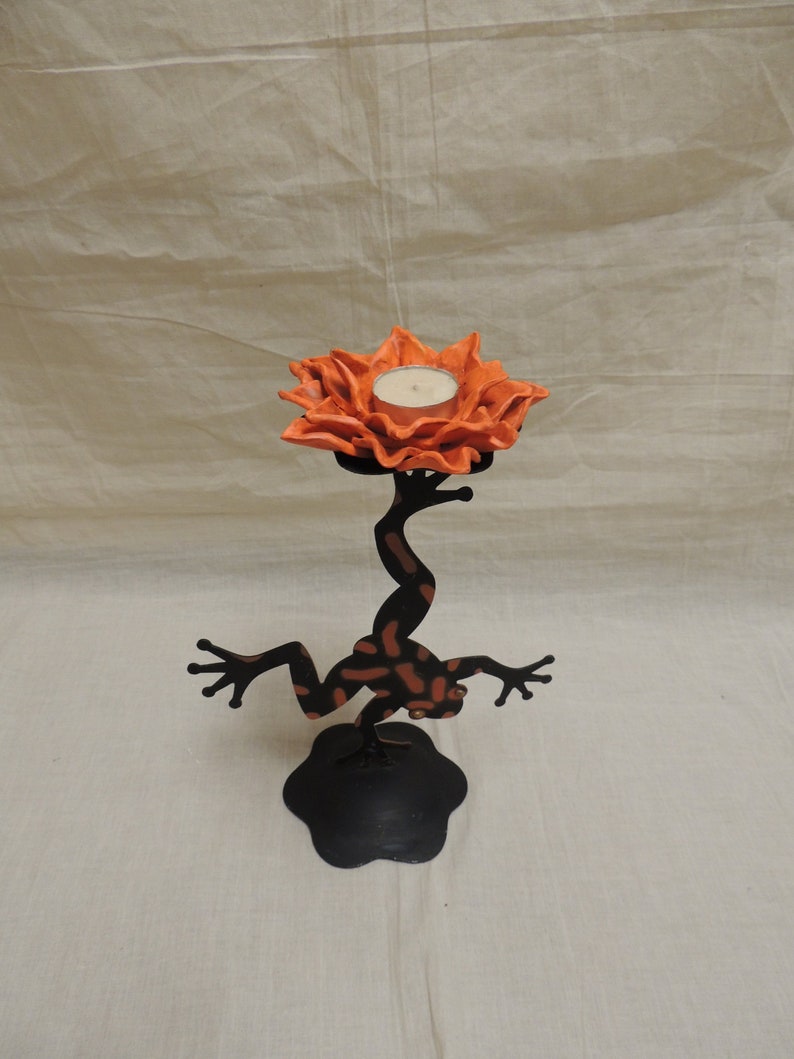 Crazy Orange Spotted Frog Candle Holder With Hand Sculpted Lotus Candle Holder With Tea Light