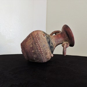 Rare, Latin American Clay Vase, Vessel, Pot, Mid 20th Century. image 2