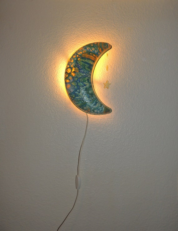 Up Cycled IKEA The Smila Moon light, Wall Hanging, Cup Pour, and Added Glow  in the Dark Stars. - Etsy.de