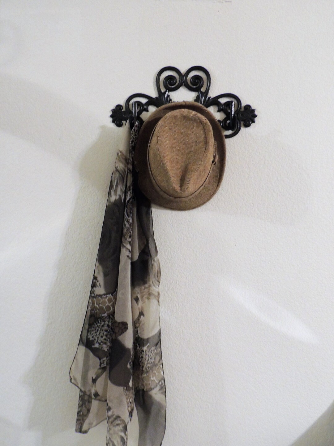 Vintage Cast Iron Scroll Coat, Hat, Key Rack, Hook in Gun Metal Gray