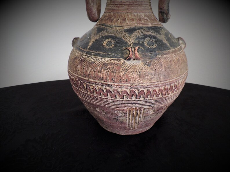 Rare, Latin American Clay Vase, Vessel, Pot, Mid 20th Century. image 9