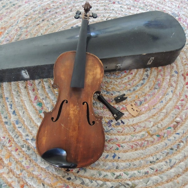 Early Violin for restoration.