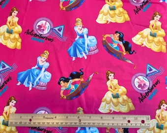 Tela Princess, fondo rosa, tela Fat Quarter, 100% algodón, algodón para acolchado, Fat Quarters