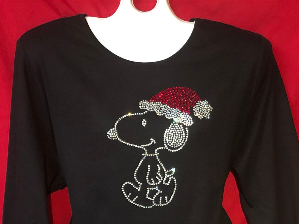 Snoopy Christmas Santa Hat Rhinestone Crystal Womens Shirt SHORT