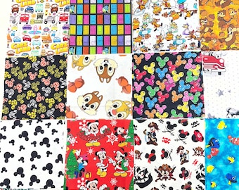 Tela Disney, paquete de 5 tiras de tela Disney "I Spy" (Veo, veo) de 12,7 cm (5"), tela Disney precortada, 100% algodón, 2 unidades de cada uno de los 45 diseños diferentes, 90 piezas en total. Lote 45